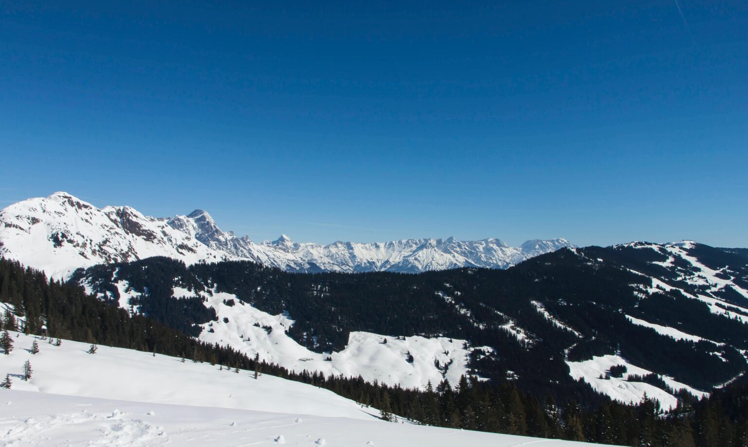 hotel of appartement aan de piste Saalbach Hinterglemm