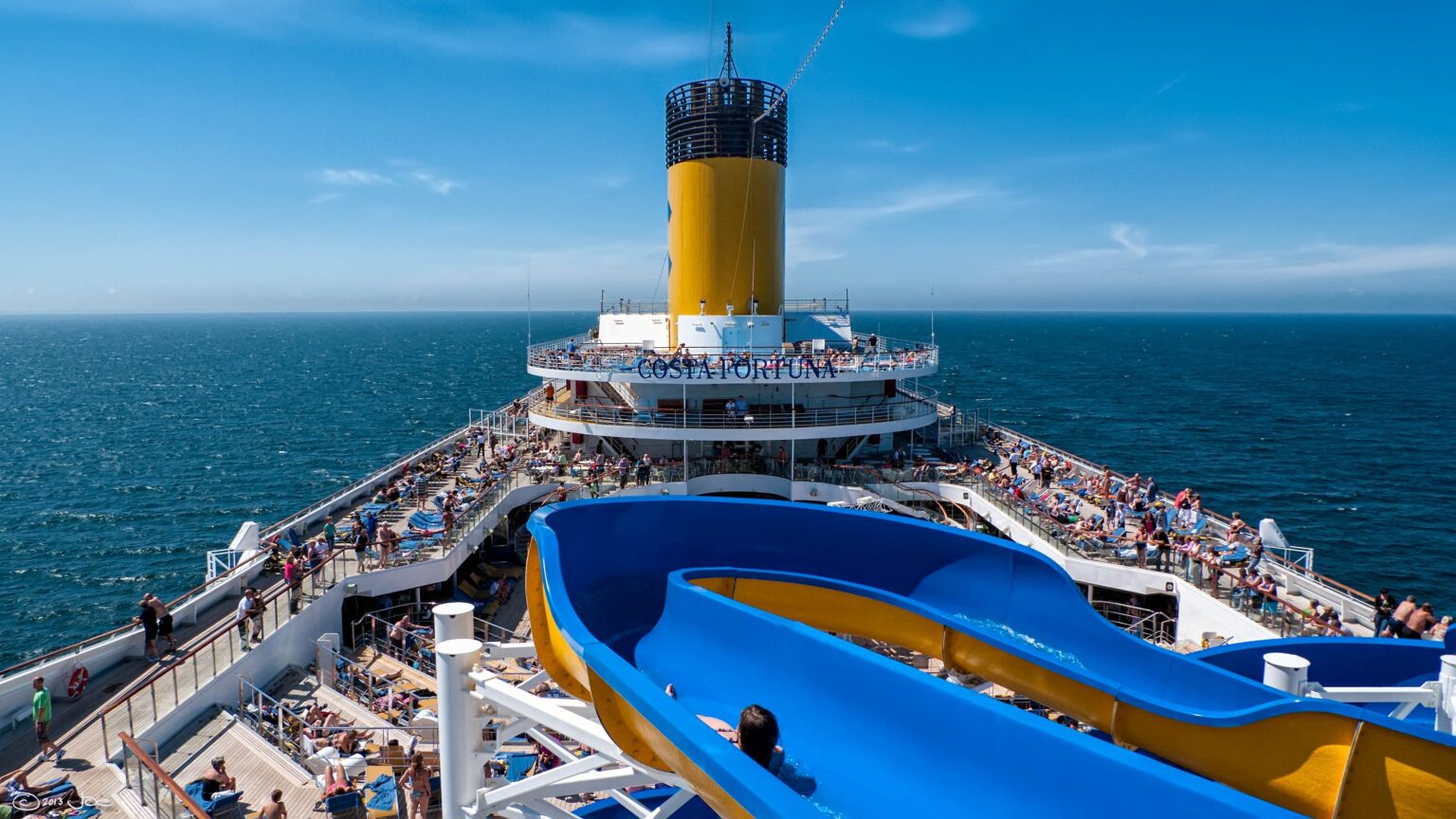 cruiseschip glijbanen kartbaan