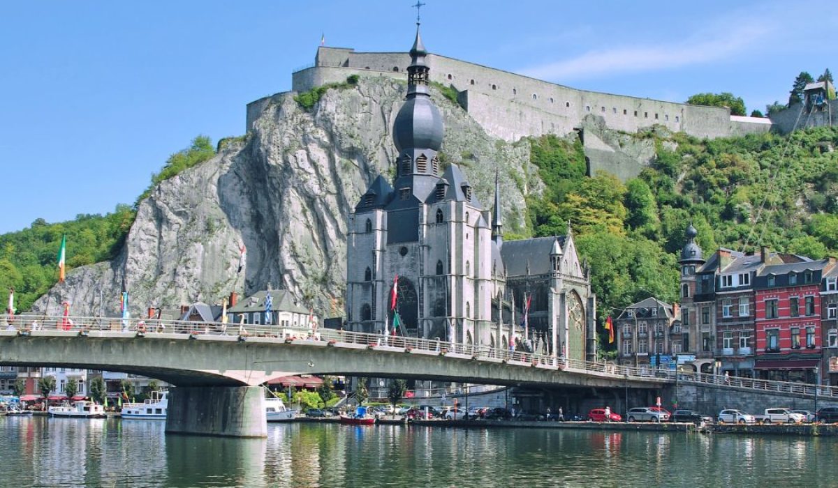 Dinant in de Ardennen